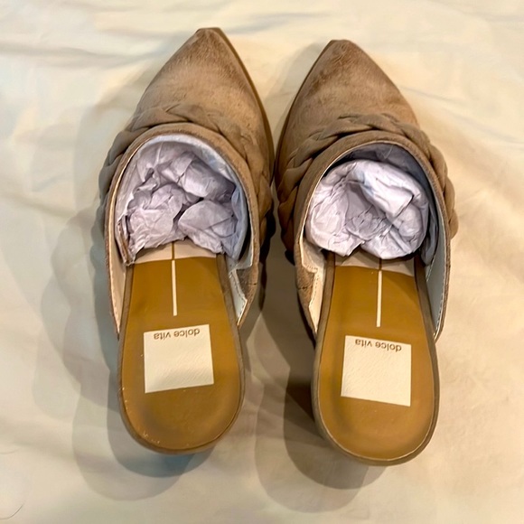 EUC DOLCE VITA soft brown suede mules with braided detailing. - Picture 4 of 6